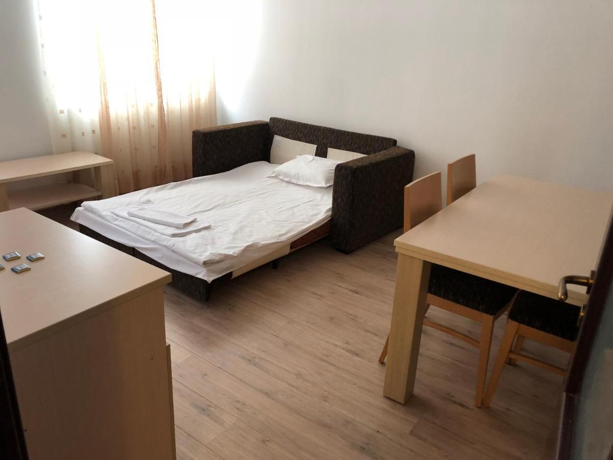 Апартамент В Хотел Стената, Пампорово Apartment Smolyan Exterior foto